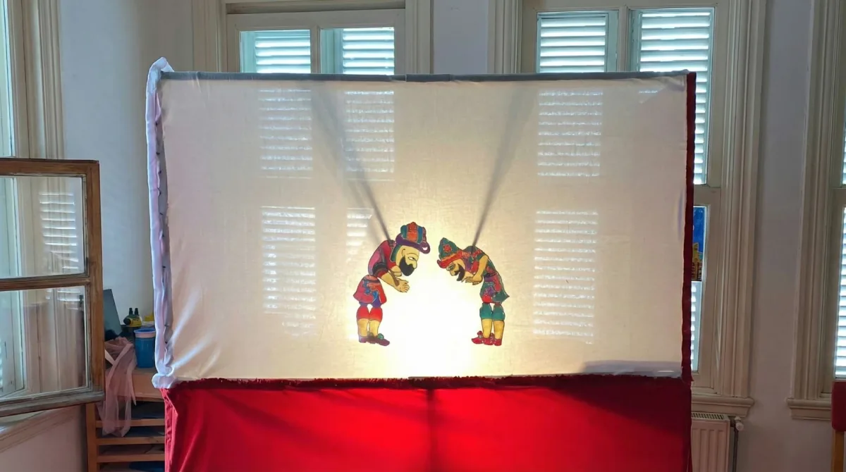 Karagöz Şaka Peşinde